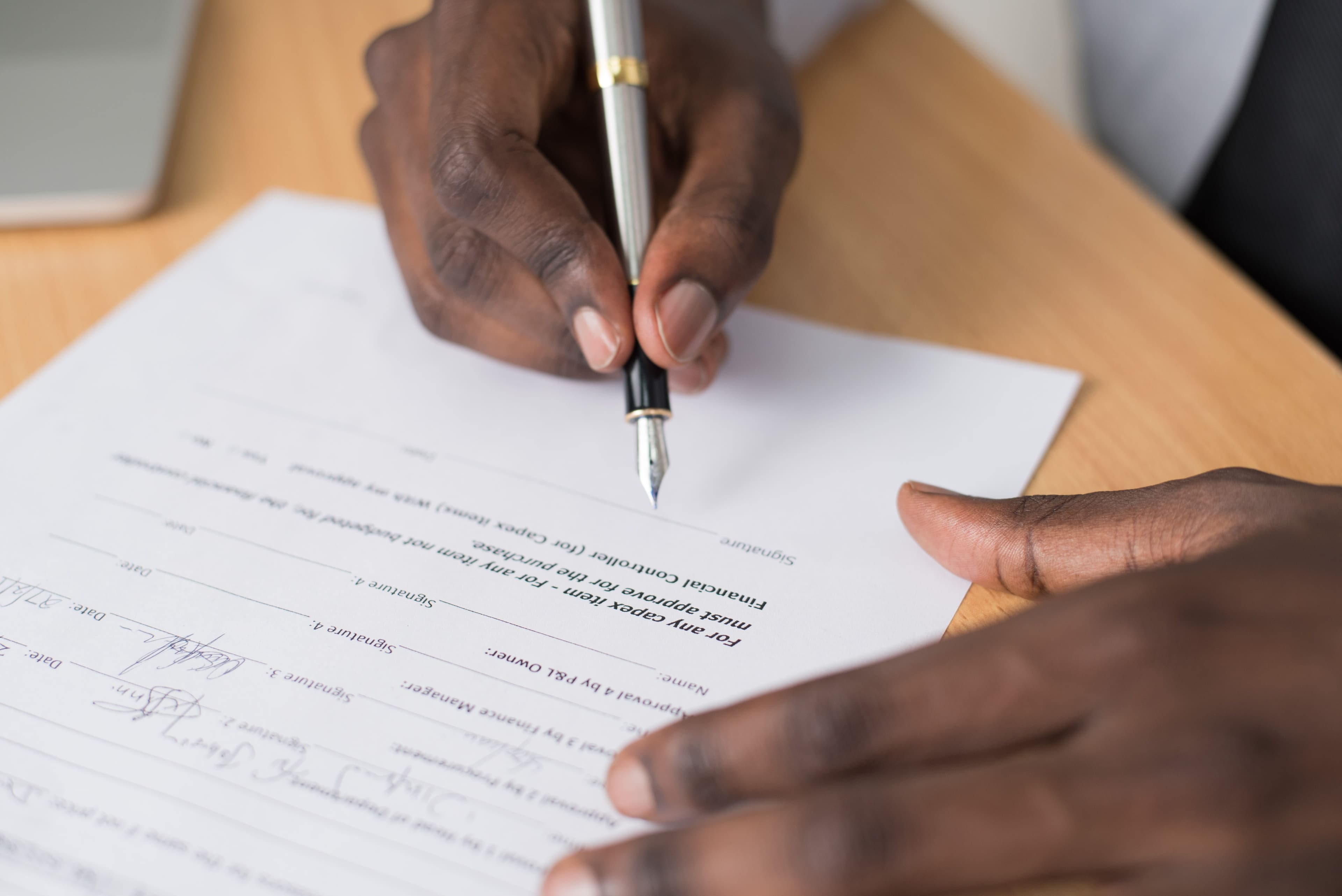 How to Choose the Right Insurance Policy for Your Small Business