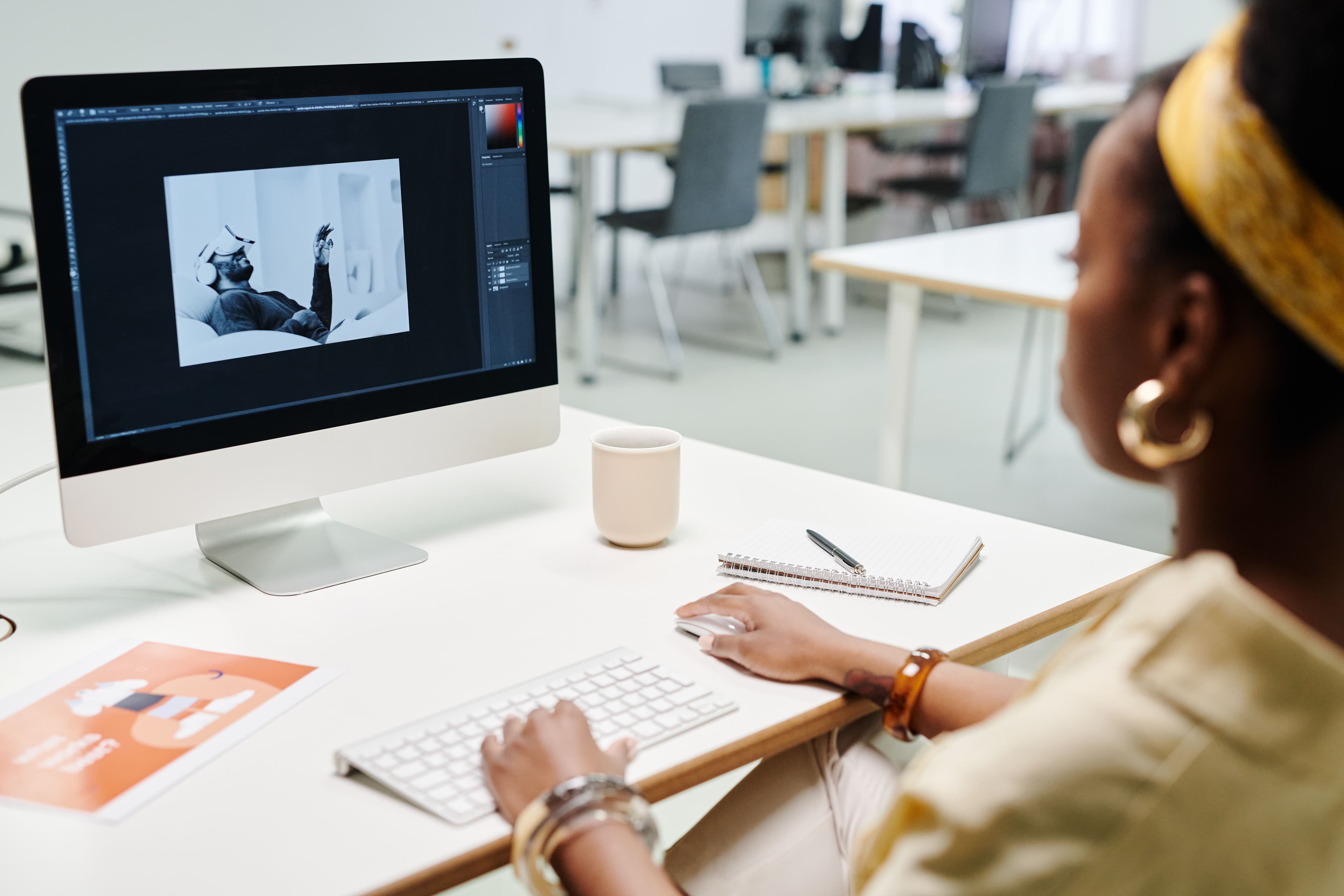 How to Turn a Side Hustle Into a Real Business